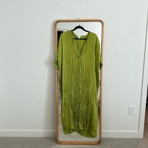 Green crinkle dress
